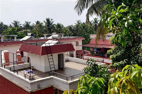 Photo 18 - Apartment in Colva, Goa With Pool & Gym