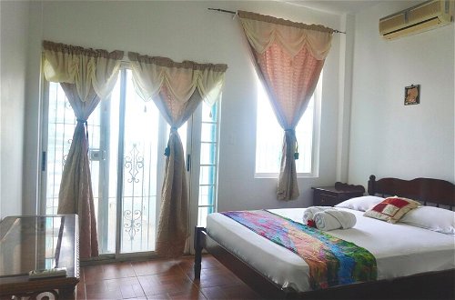 Photo 13 - See Belize Vacation Rentals