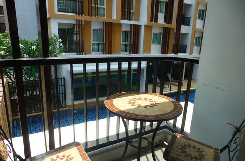 Photo 18 - 1 Double Bedroom Apartment With Swimming Pool Security and High Speed Wifi