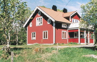 Photo 1 - 6 Person Holiday Home in Ryssby