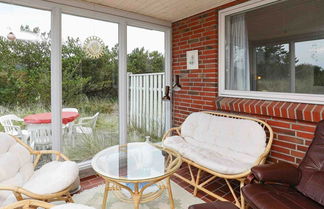 Foto 3 - Chic Holiday Home in Hvide Sande near Sea