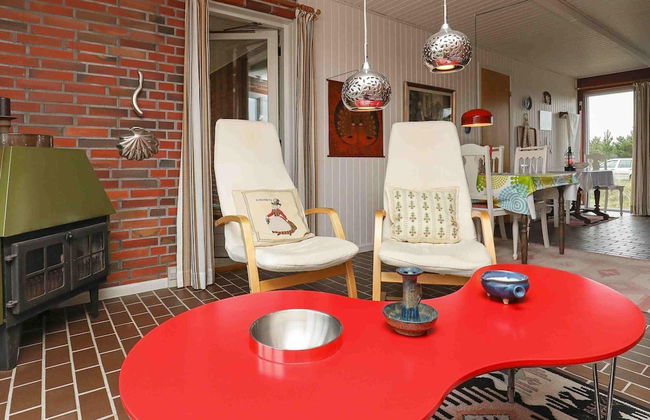 Chic Holiday Home in Hvide Sande near Sea - Foto 3