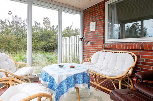 Photo 13 - Chic Holiday Home in Hvide Sande near Sea