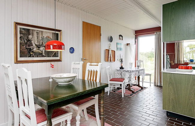 Chic Holiday Home in Hvide Sande near Sea - Foto 10