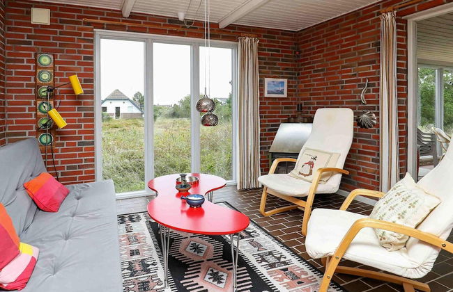 Chic Holiday Home in Hvide Sande near Sea - Foto 15