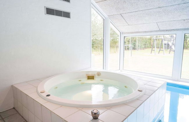 8 Person Holiday Home in Norre Nebel - Foto 9