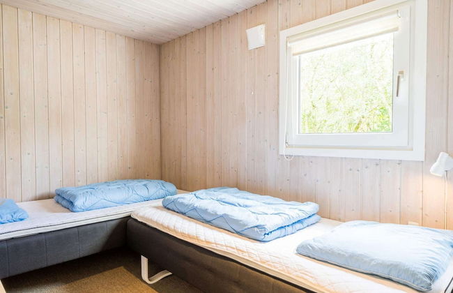 8 Person Holiday Home in Norre Nebel - Foto 17
