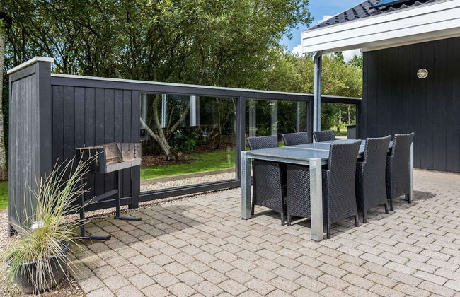 8 Person Holiday Home in Norre Nebel - Foto 38