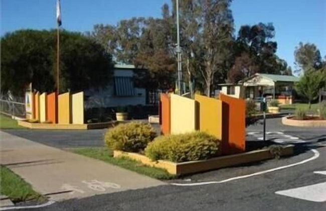 Junee Tourist Park - Foto 73