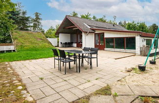 Foto 1 - 8 Person Holiday Home in Ebeltoft-by Traum