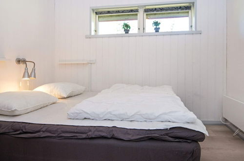 Photo 11 - 8 Person Holiday Home in Ebeltoft
