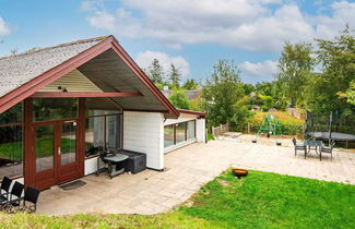 Photo 1 - 8 Person Holiday Home in Ebeltoft