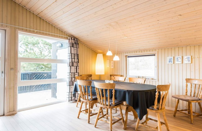 6 Person Holiday Home in Henne - Foto 11