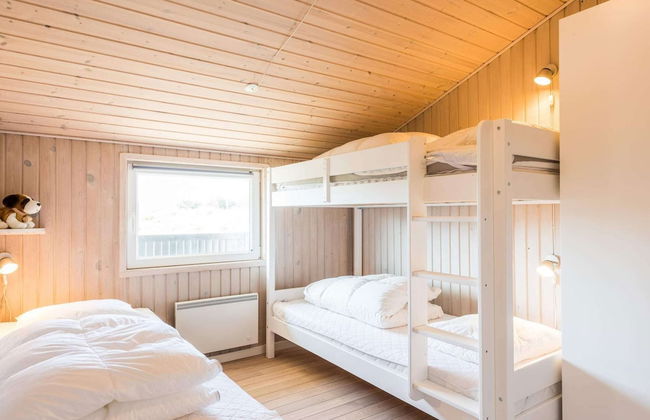 6 Person Holiday Home in Henne - Foto 12