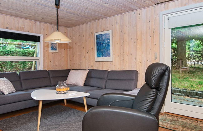 6 Person Holiday Home in Allingabro - Foto 9