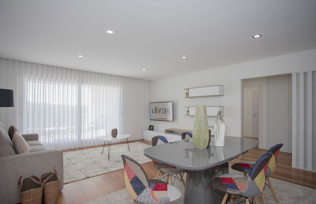 Liiiving - Luxury River View Apartment X - Photo 34