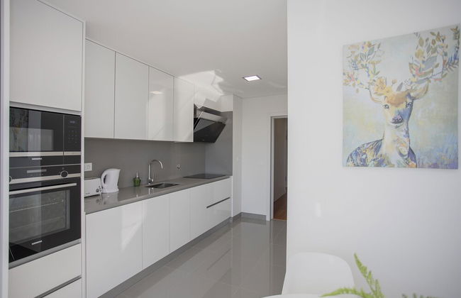 Liiiving - Luxury River View Apartment X - Photo 20