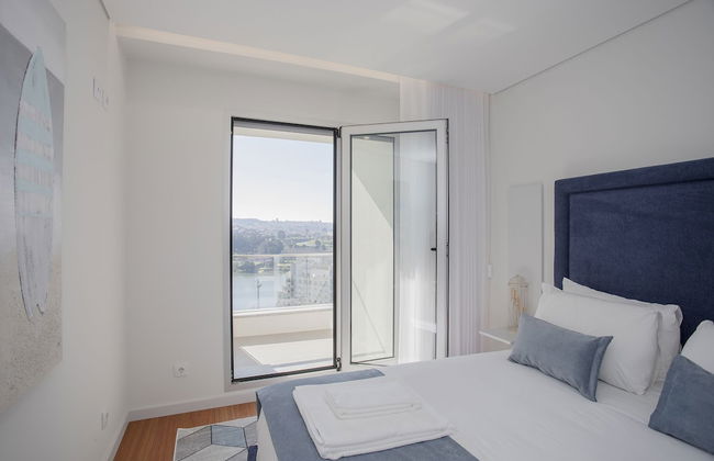 Liiiving - Luxury River View Apartment X - Photo 13