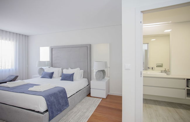 Liiiving - Luxury River View Apartment X - Photo 1