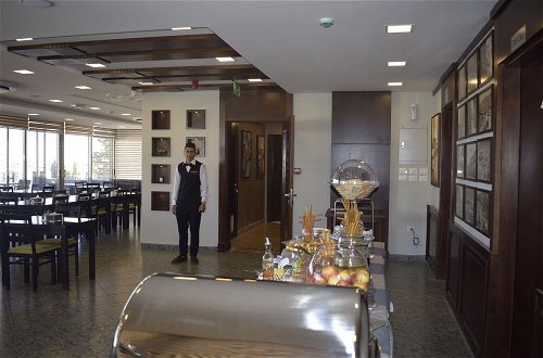 Photo 36 - Shams al weibdeh hotel apartment