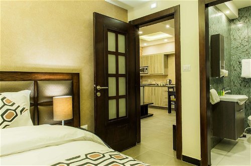 Foto 12 - Shams al weibdeh hotel apartment