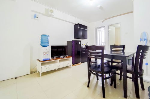 Photo 10 - Scenic 2Br With City View At Bassura City Apartment