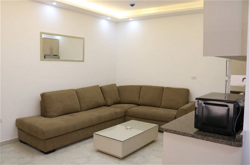 Photo 25 - Amazing one Bedroom Apartment in Amman, Elwebdah 5