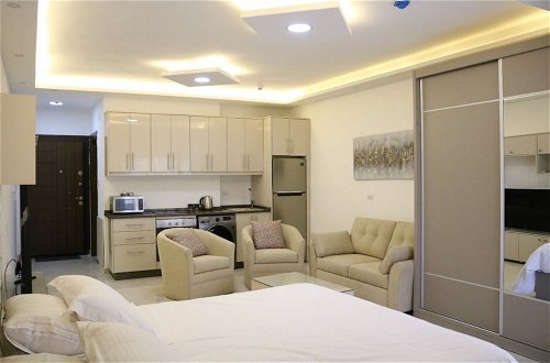 Photo 11 - Amazing one Bedroom Apartment in Amman, Elwebdah 7