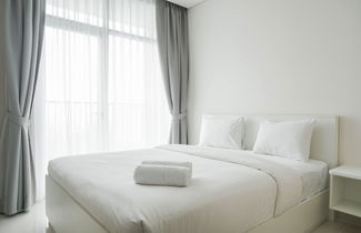 Foto 2 - Modern And Comfort Studio At Ciputra International Apartment