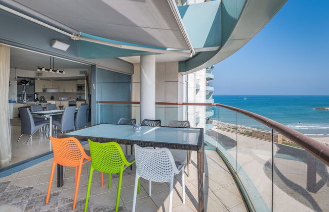 Beach Front By Ritz Hotel Pool Parking - Foto 1