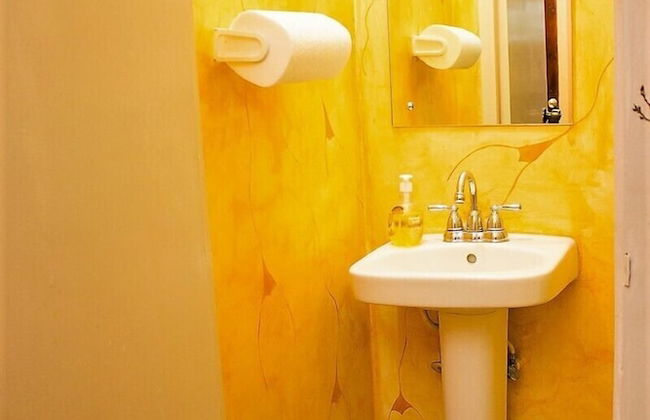 New Kingston Guest Apt at The Stadium - Foto 9