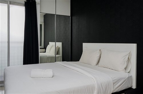 Photo 1 - Simply Monochrome And Minimalist Studio At Serpong Greenview Apartment