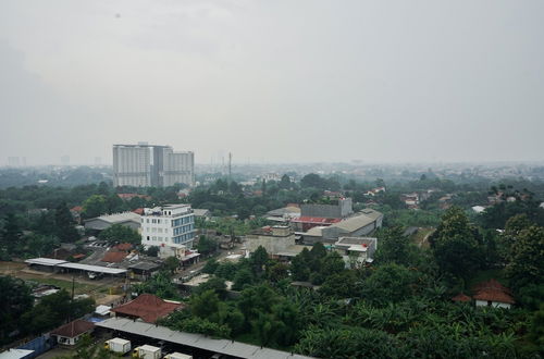 Foto 15 - Simply Monochrome And Minimalist Studio At Serpong Greenview Apartment