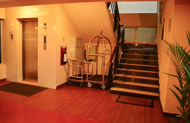 Unique Towers Luxury Boutique Suites - Foto 53