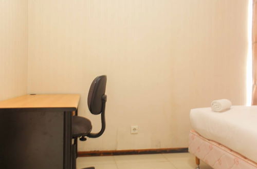 Photo 2 - Strategic And Comfy 2Br Apartment At Thamrin Residence