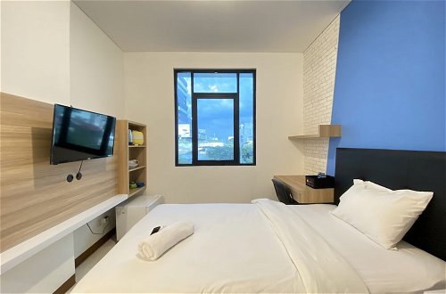 Photo 2 - Smart Studio Room Semi Apartment at The Lodge Paskal near BINUS University