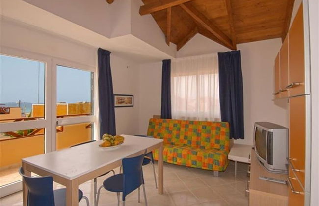 Aparthotel Ponta Preta - Photo 21