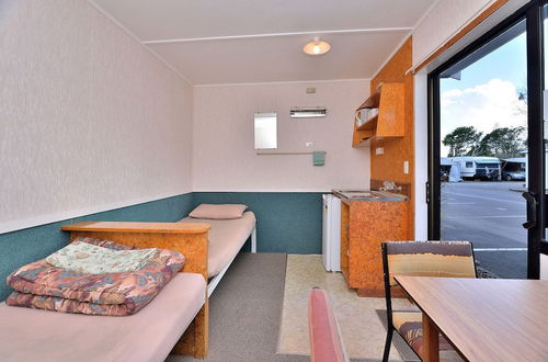 Photo 3 - Auckland Northshore Motels & Holiday Park