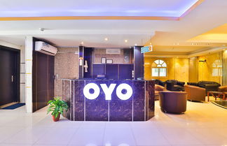 Photo 3 - OYO 209 Mayar International Furnished 2