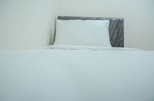 Foto 5 - Modern 2BR Puri Park View Apartment Near Lippo Puri