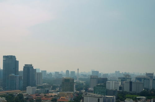 Photo 25 - Cozy Studio Menteng Park Apartment