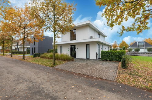 Foto 47 - Modern Villa with Hot Tub & Sauna in Harderwijk Flevoland