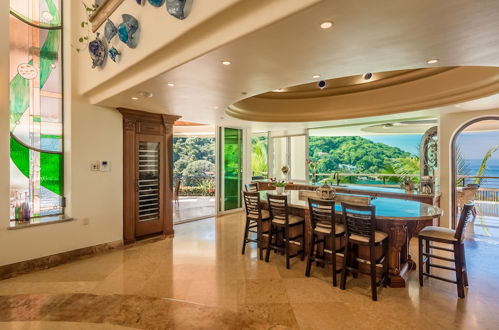 Foto 62 - Fully Staffed, Beach Frontage Luxury Villa