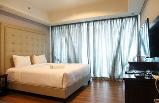 Photo 1 - Elegant Studio Kemang Village Apartment