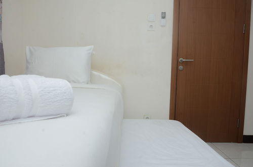 Foto 4 - Comfort 2BR at Cinere Resort Apartment