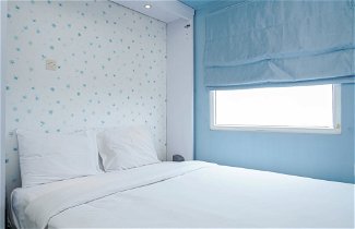 Foto 3 - Best Comfy and Modern 2BR Green Pramuka Apartment