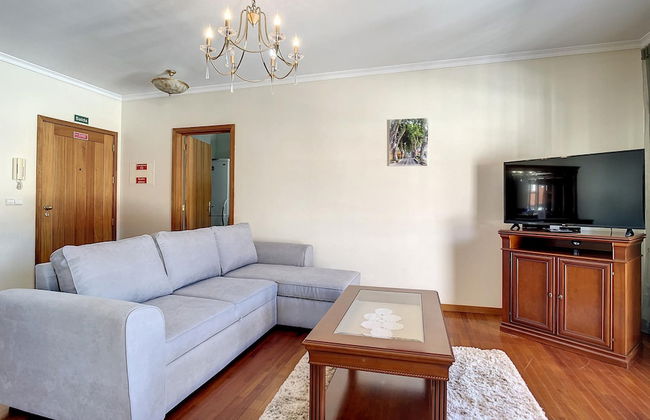 Harmonia Apartment by Atlantic Holiday - Photo 10