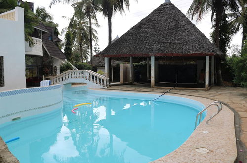 Foto 11 - Room in Guest Room - A Wonderful Beach Property in Diani Beach Kenya.a Dream Holiday Place