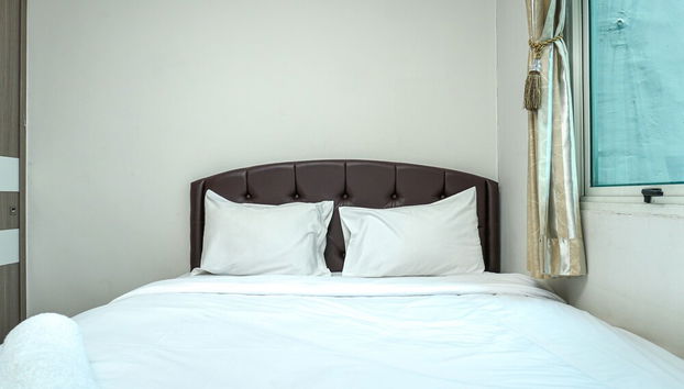 Comfortable 1BR @ Sky Terrace Apartment in Strategic Area - Photo 2