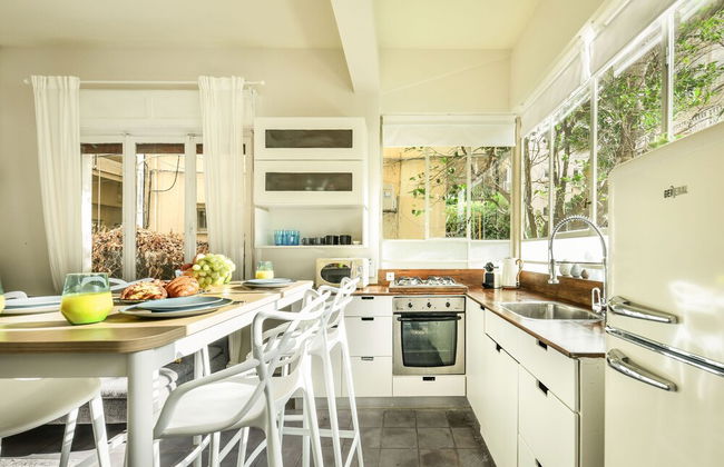 Serene Retreat with Lush Garden by Sea N Rent - Foto 5